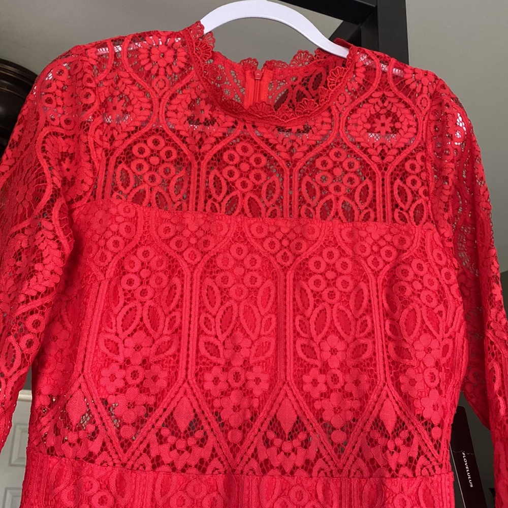 Lulu’s gorgeous red lace dress.